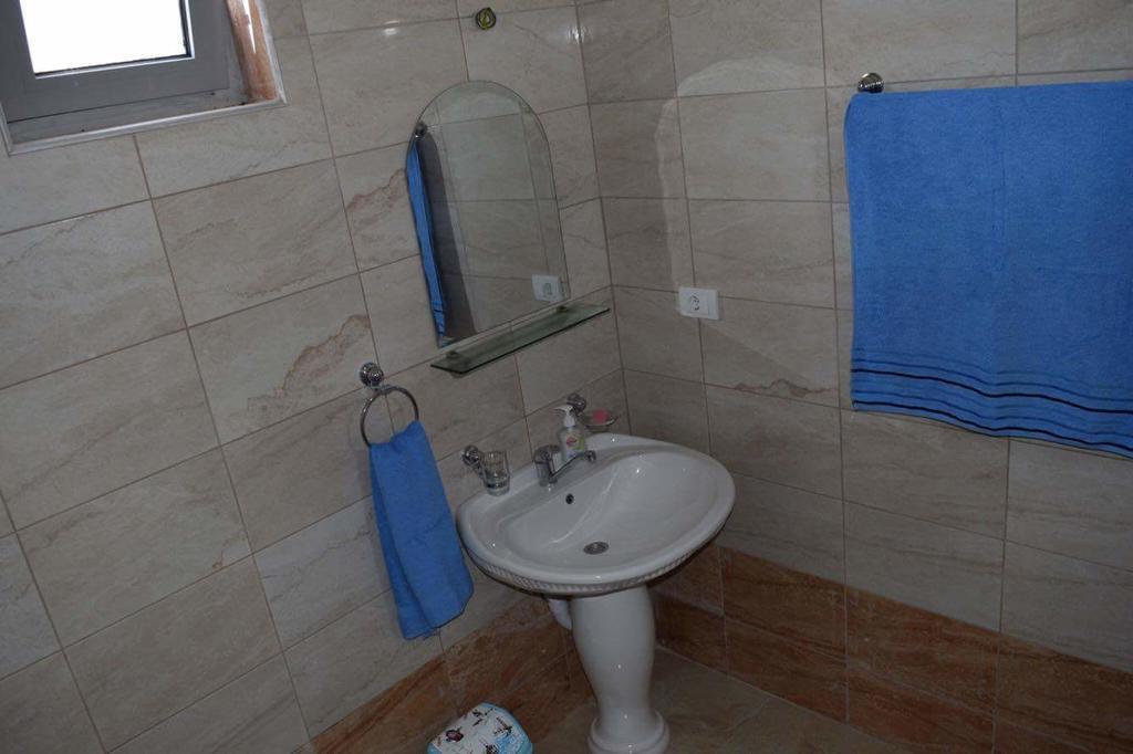 Leli Apartments Ulcinj Esterno foto